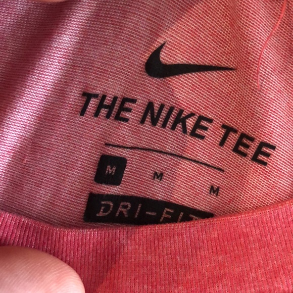 Nike DriFit Cotton T Red - Picture 2 of 2
